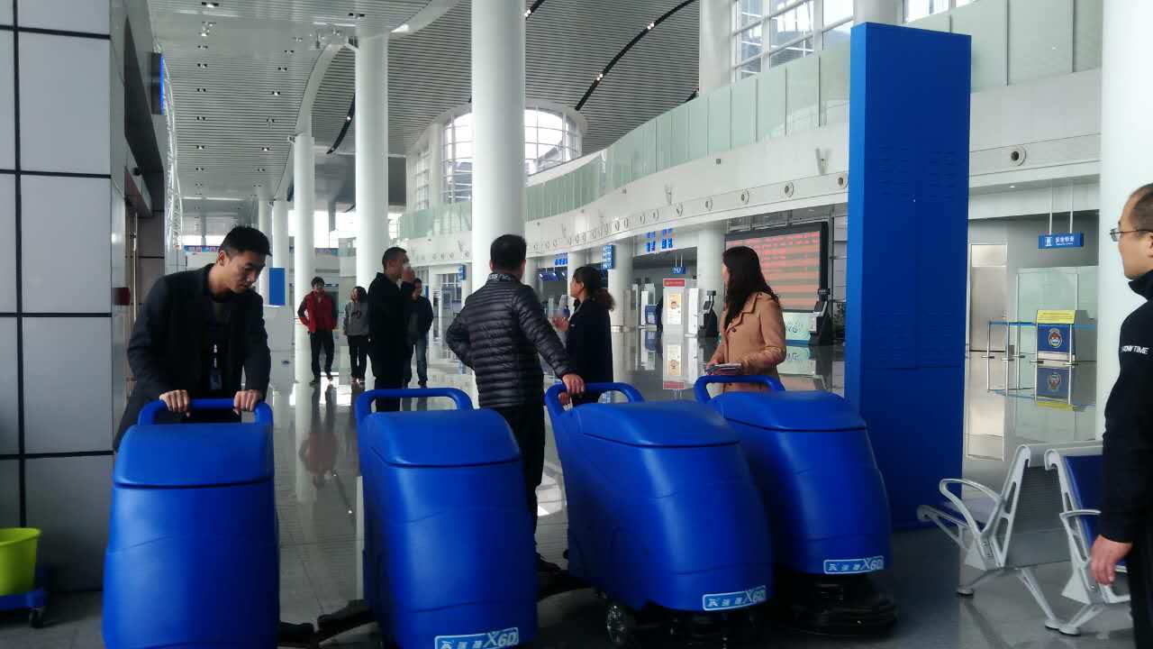 瑞捷X6D——武當(dāng)山國際機(jī)場(chǎng)